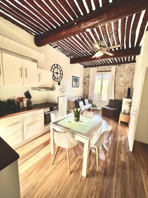 Ferienwohnung Old Antibes, One Bed App, In Front Of The Port! Exterior foto